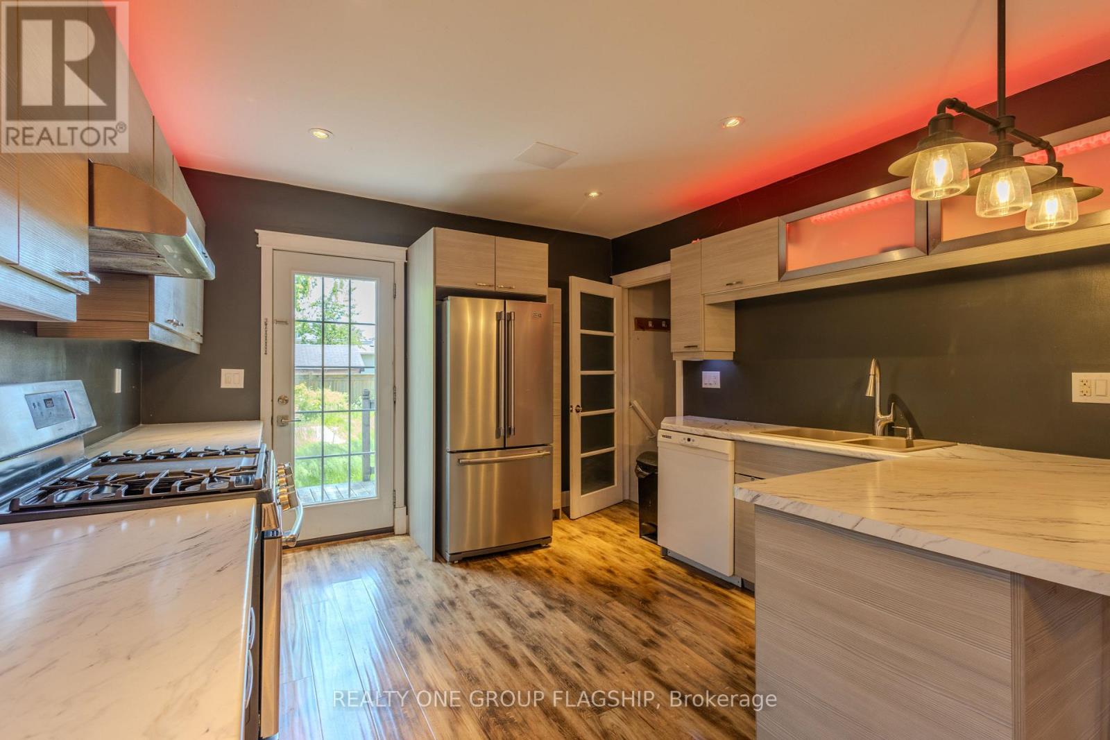 4774 Third Avenue, Niagara Falls, Ontario  L2E 4L6 - Photo 15 - X13246072