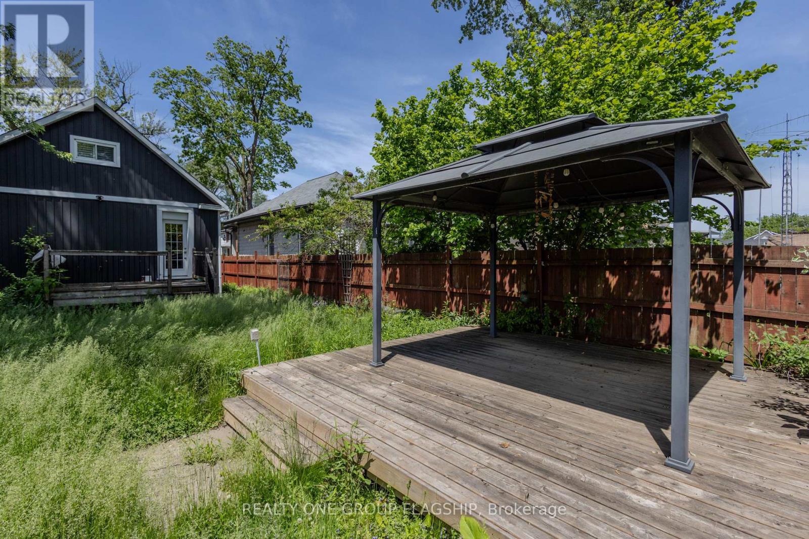 4774 Third Avenue, Niagara Falls, Ontario  L2E 4L6 - Photo 27 - X13246072