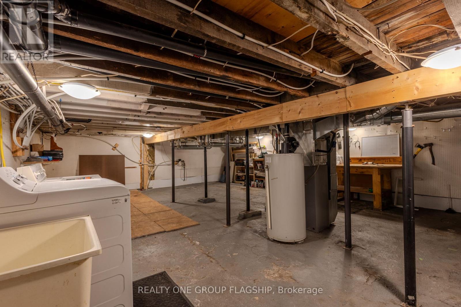4774 Third Avenue, Niagara Falls, Ontario  L2E 4L6 - Photo 35 - X13246072