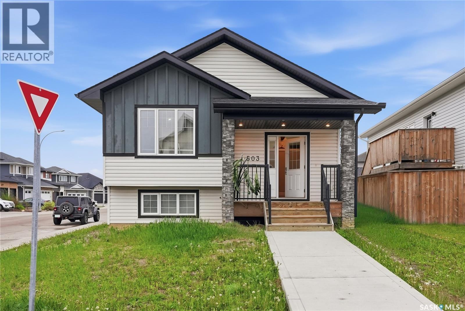 503 Fast Way, Saskatoon, Saskatchewan  S7P 0B6 - Photo 3 - SK038370