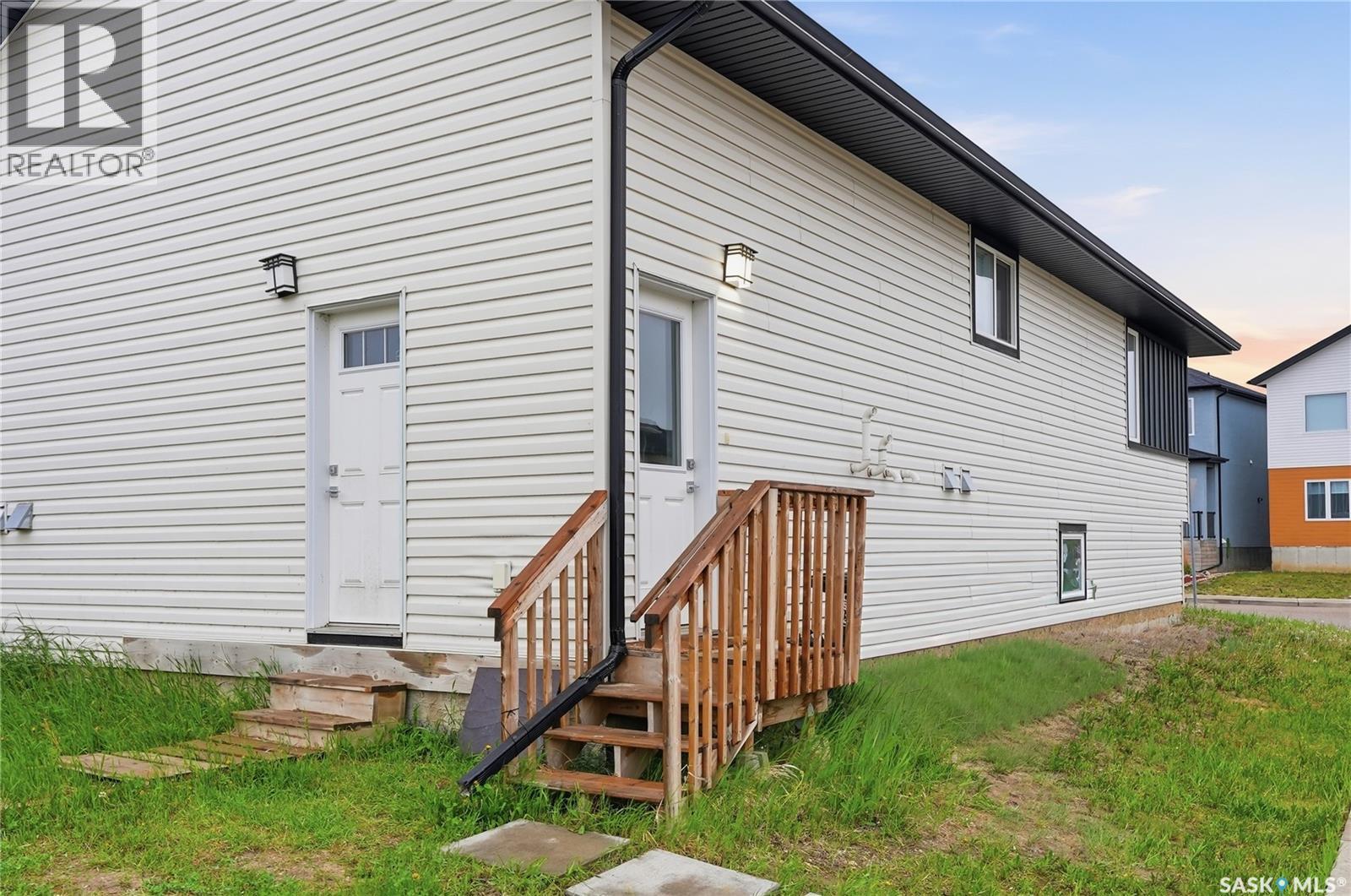 503 Fast Way, Saskatoon, Saskatchewan  S7P 0B6 - Photo 4 - SK038370