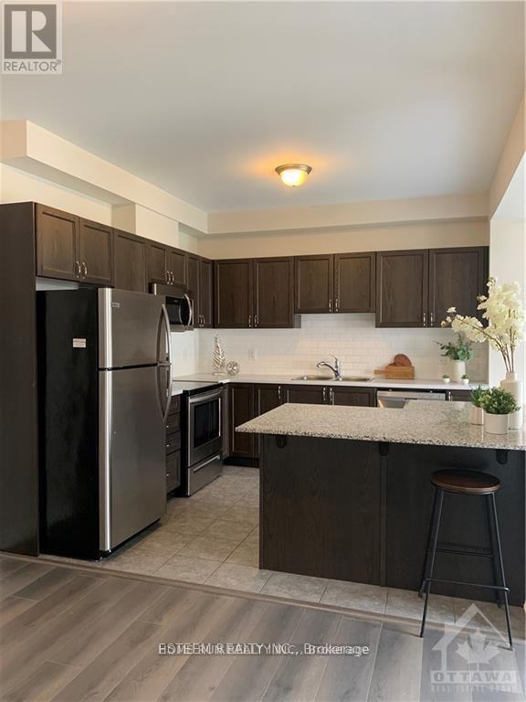 205 Merak Way, Ottawa, Ontario  K2J 6N3 - Photo 5 - X13246108