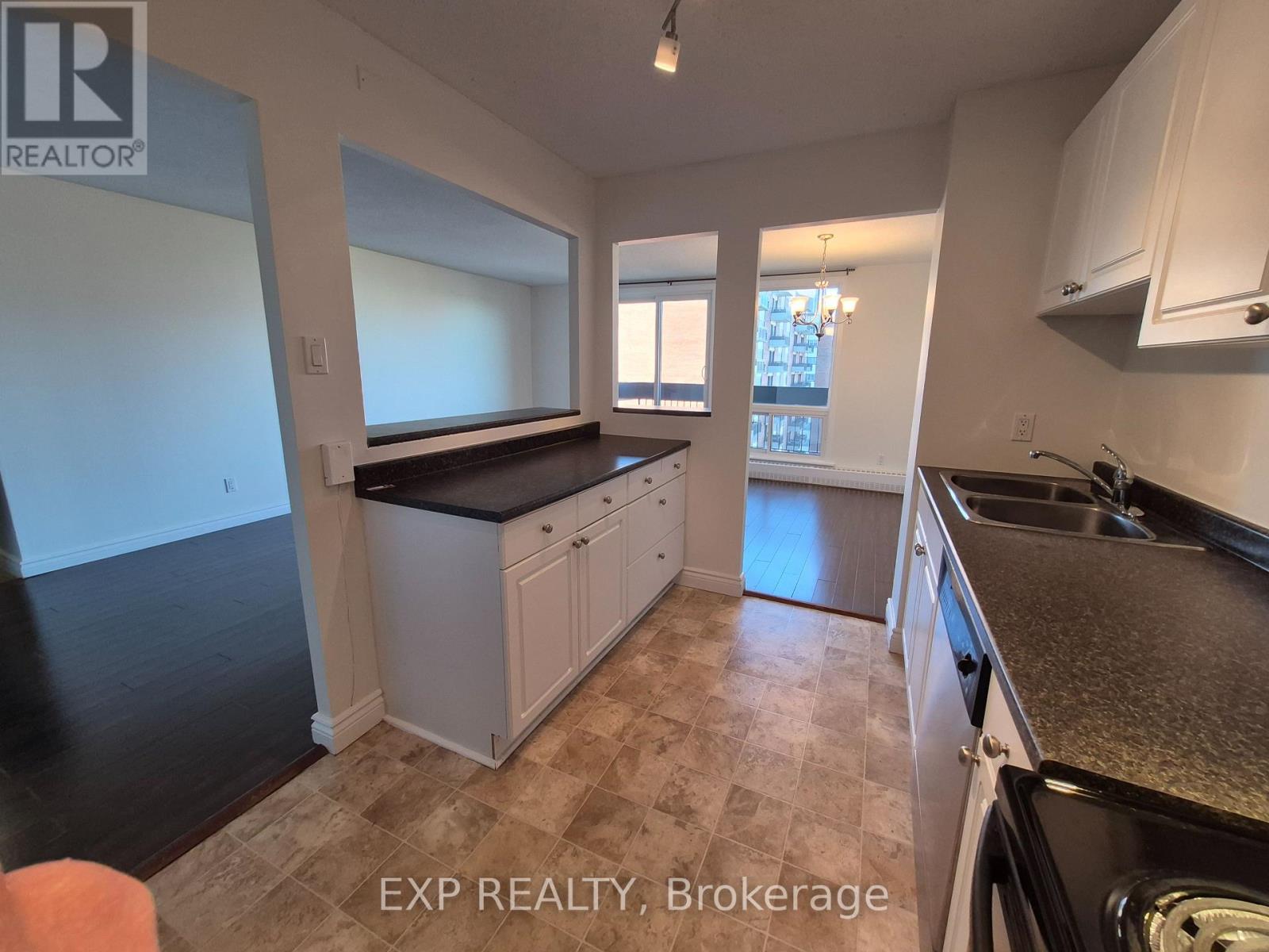 1013 - 1505 Baseline Road, Ottawa, Ontario  K2C 3L4 - Photo 5 - X13246154