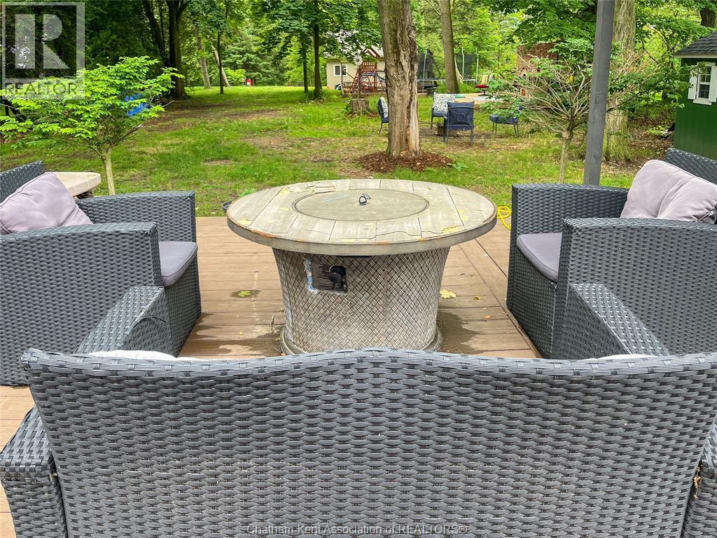 22788 Creek Road, Chatham, Ontario  N7M 0L4 - Photo 46 - 26013079