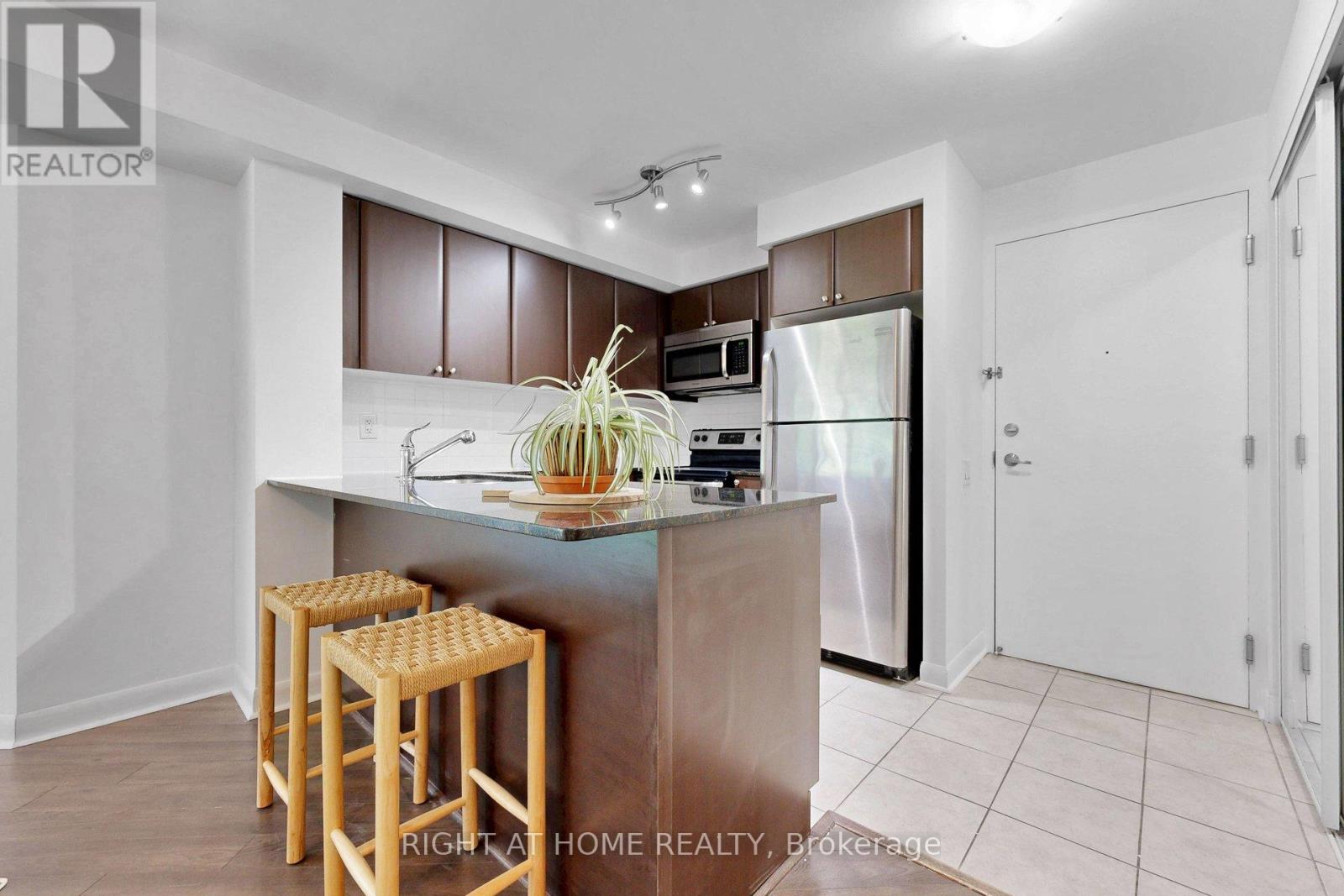 326 - 525 Wilson Avenue, Toronto, Ontario  M3H 0A7 - Photo 6 - C13246088