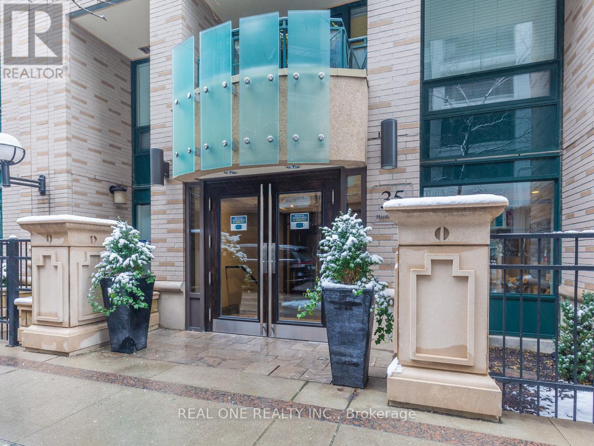 104 - 35 HAYDEN STREET, Toronto, Ontario
