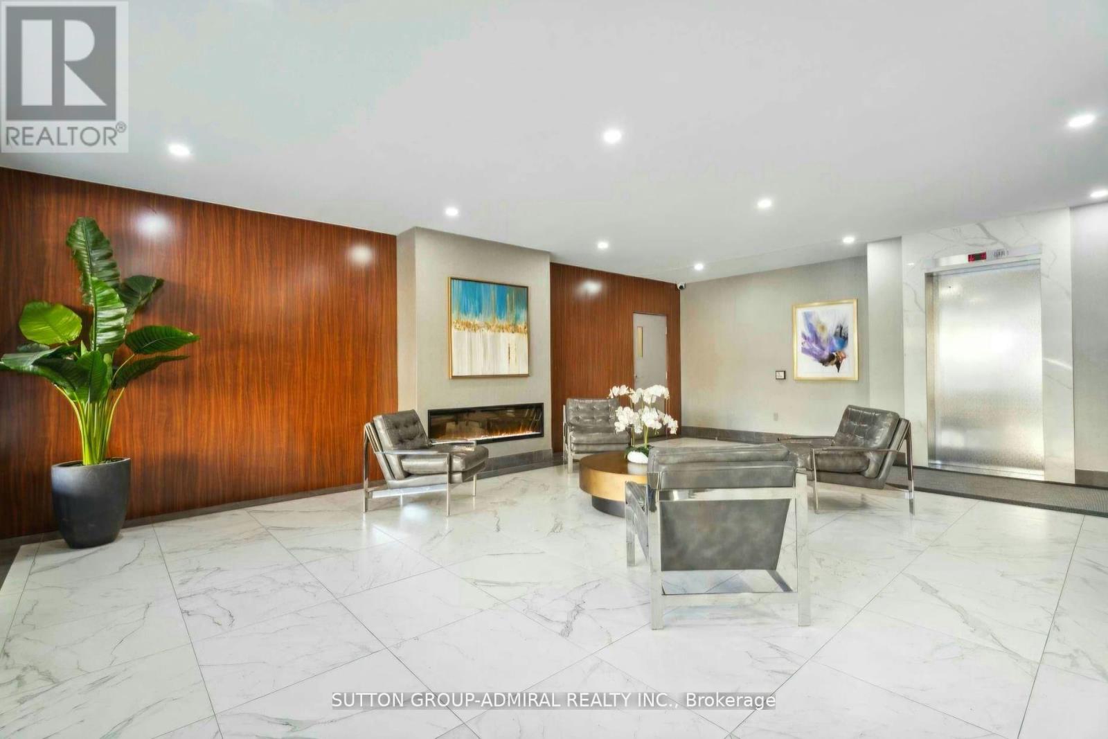 1005 - 50 Inverlochy Boulevard, Markham, Ontario  L3T 4T6 - Photo 3 - N13246096
