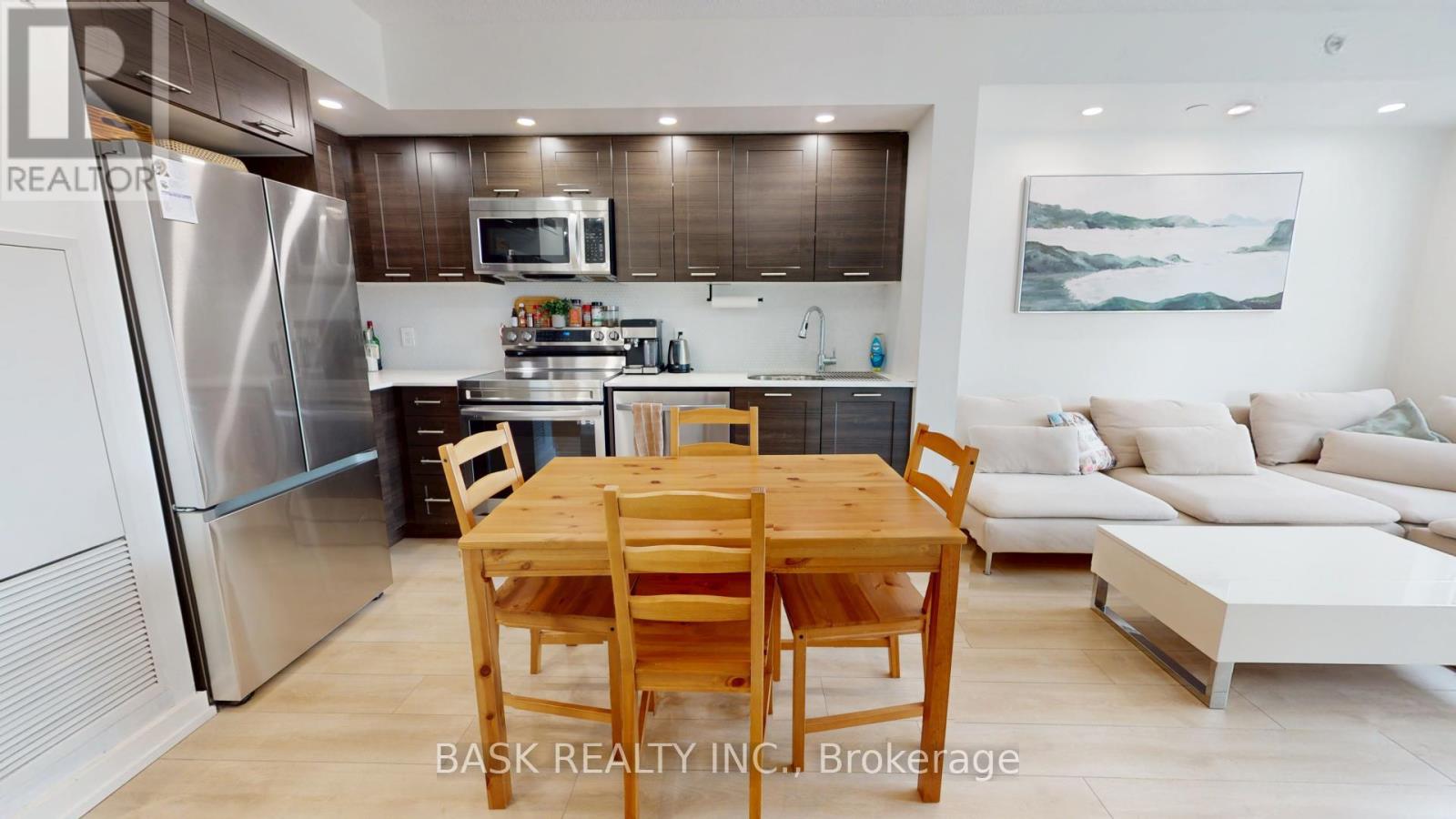 406 - 2220 Lake Shore Boulevard W, Toronto, Ontario  M8V 0C1 - Photo 2 - W13246106