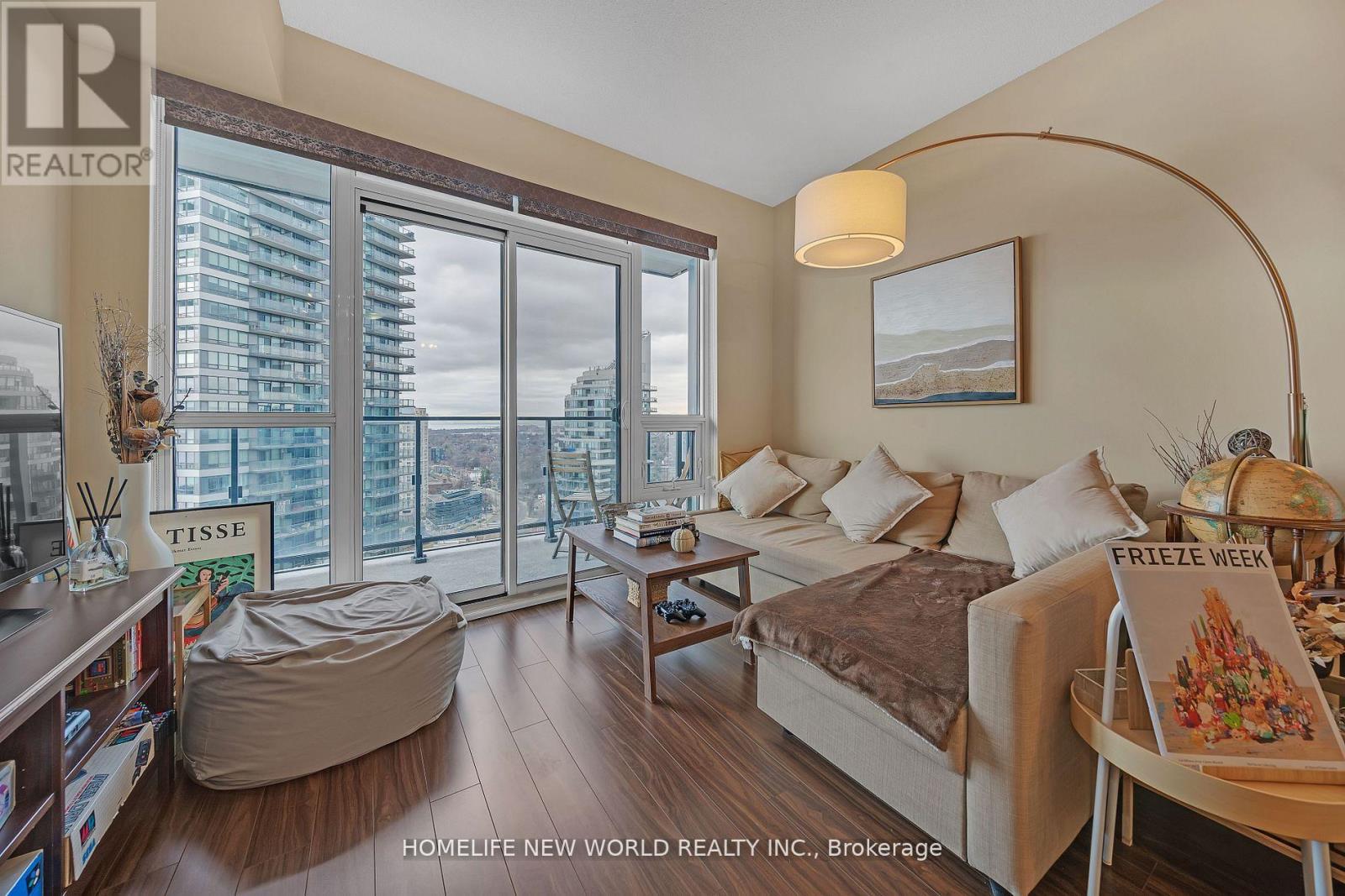 2904 - 2212 LAKE SHORE BOULEVARD, Toronto, Ontario