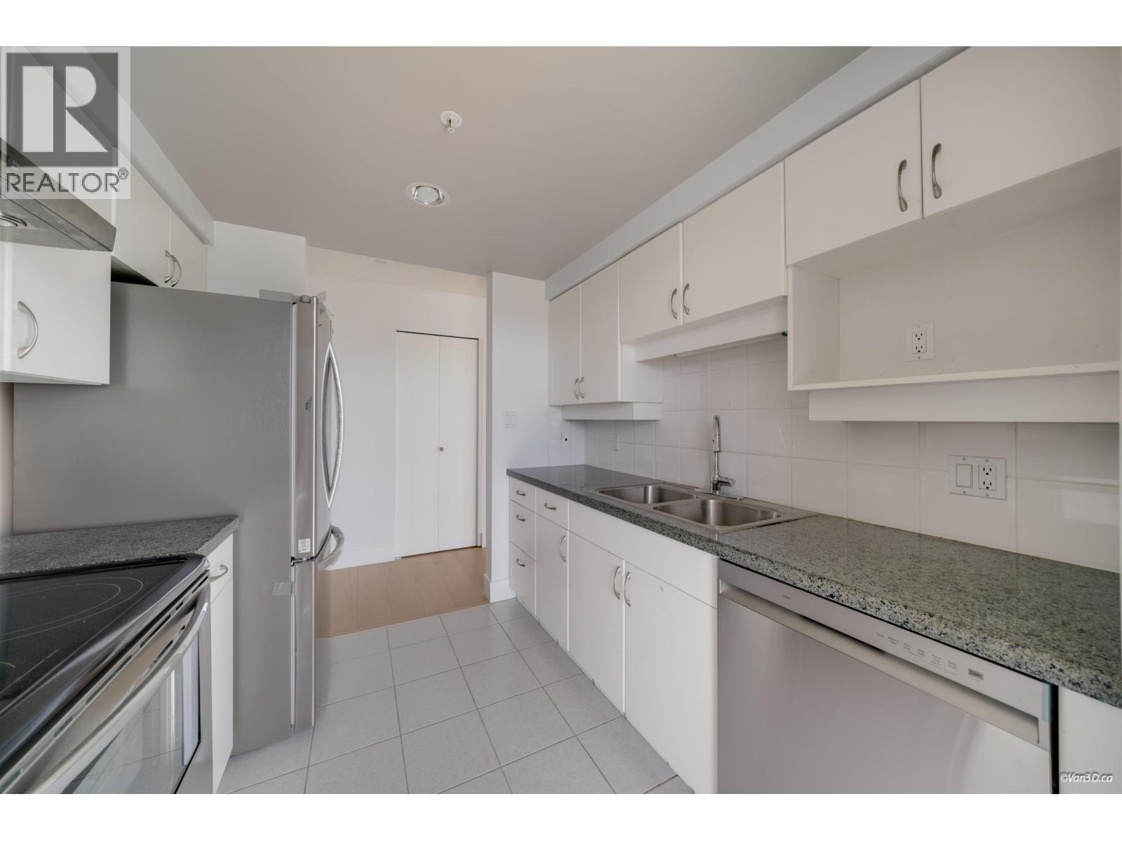 2206 1201 Marinaside Crescent, Vancouver, British Columbia  V6Z 2V2 - Photo 15 - R3132360