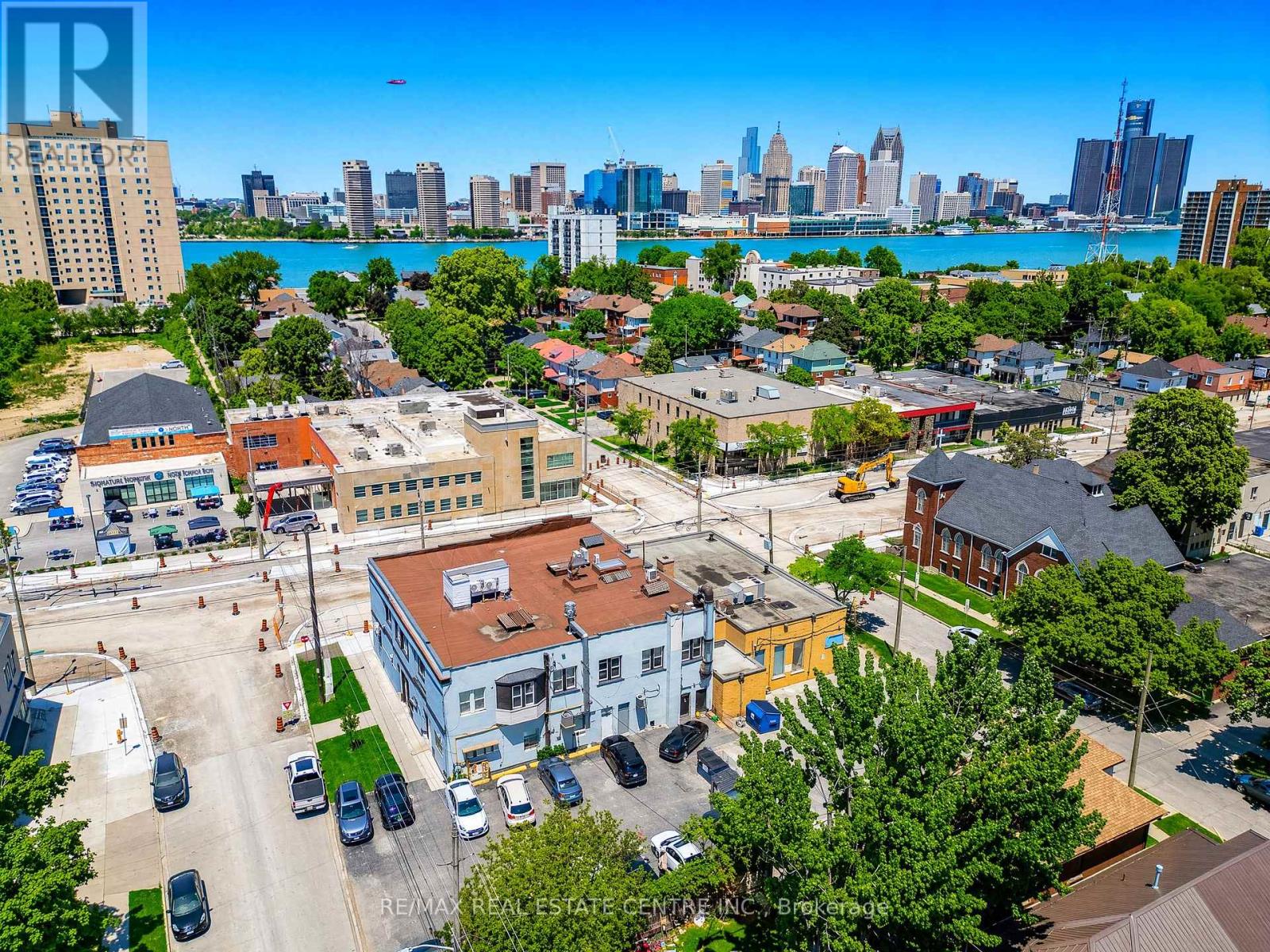 1139-1175 University Avenue W, Windsor, Ontario  N9A 5T1 - Photo 2 - X13246134