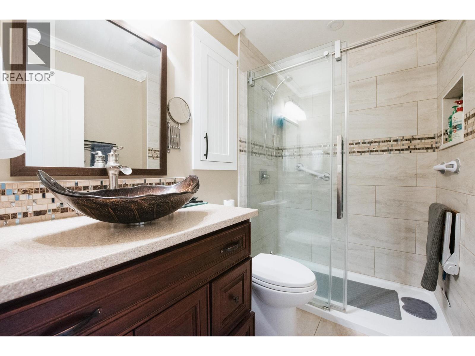 6319 Tower Street, Sechelt, British Columbia  V7Z 0T7 - Photo 21 - R3132385