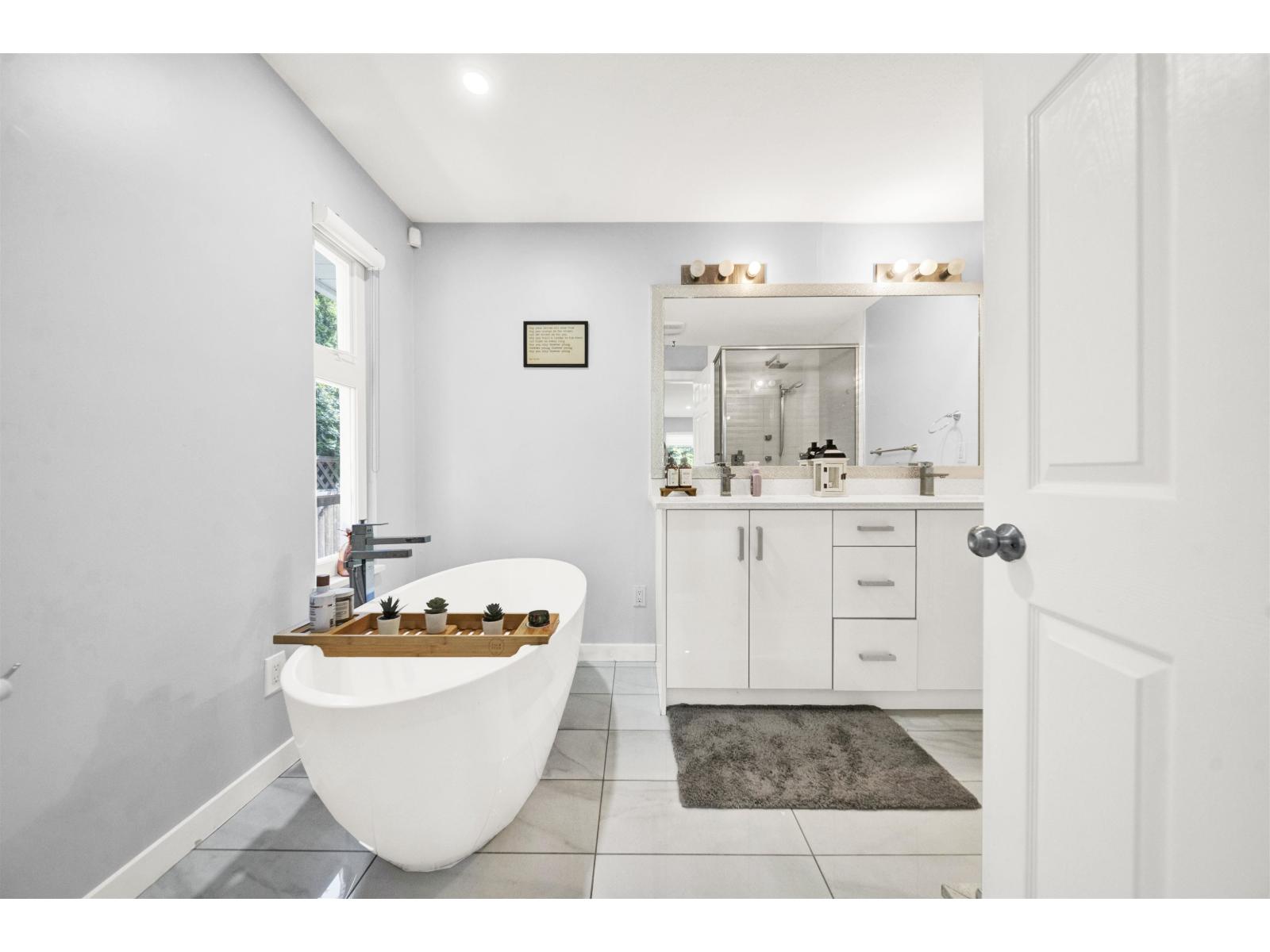 1953 158a Street, Surrey, British Columbia  V4A 8G9 - Photo 22 - R3129273