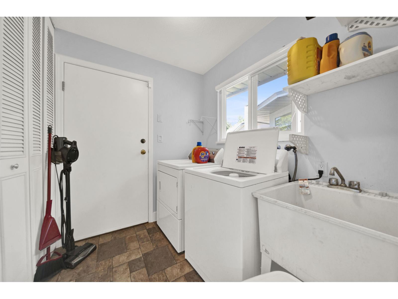 1953 158a Street, Surrey, British Columbia  V4A 8G9 - Photo 25 - R3129273