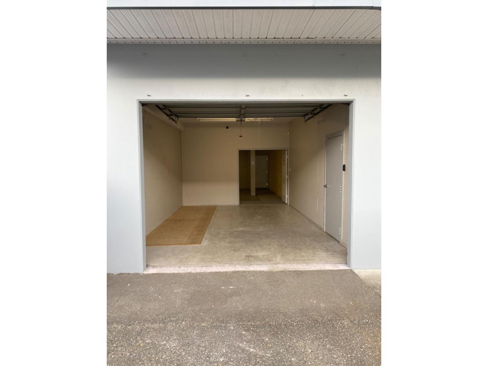 203 12837 76 Avenue, Surrey, British Columbia  V3W 2V3 - Photo 12 - C8079311