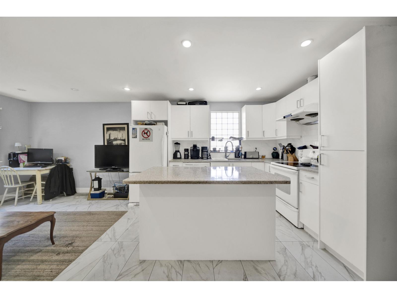 1953 158a Street, Surrey, British Columbia  V4A 8G9 - Photo 11 - R3129273