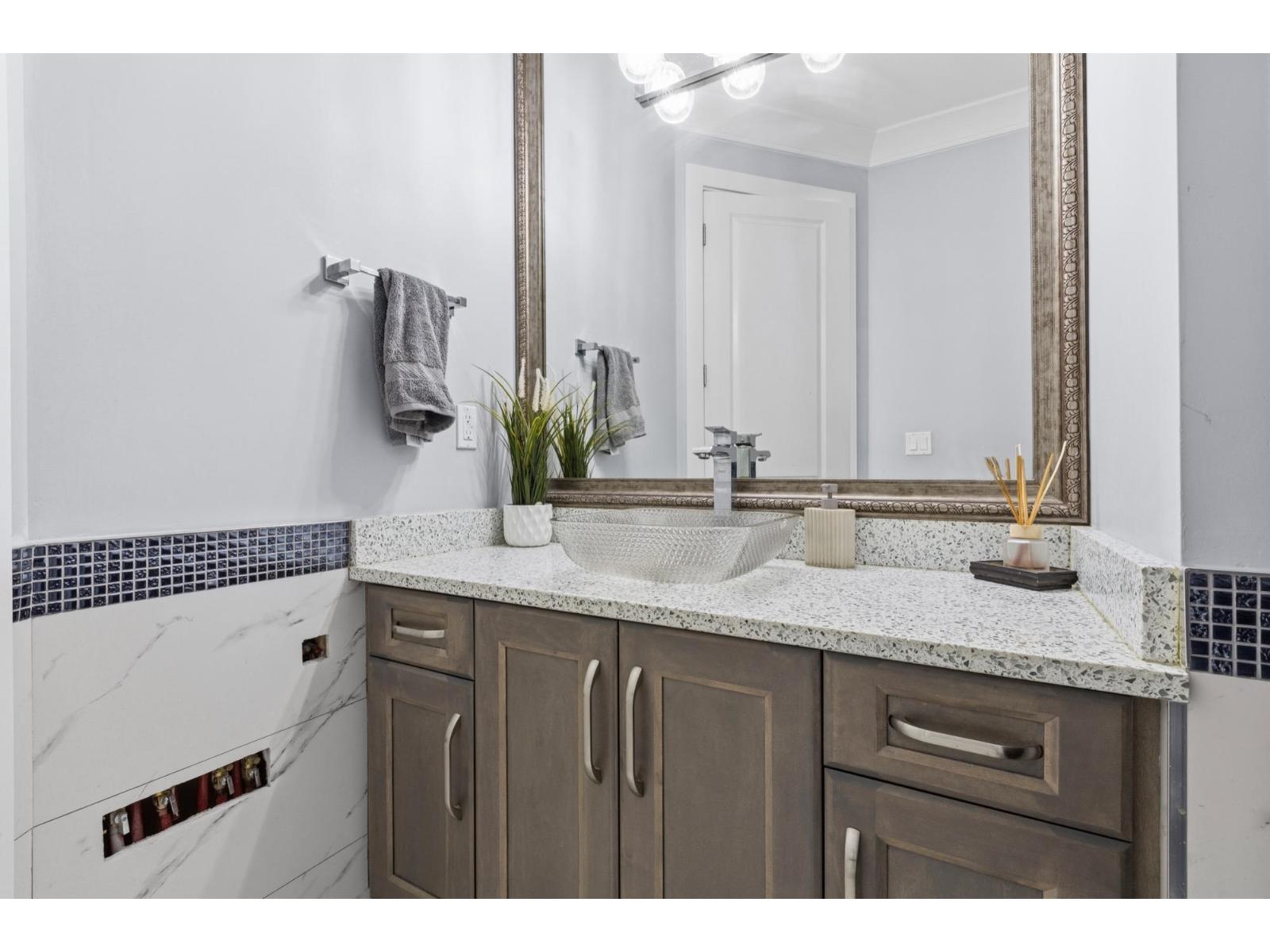 5430 188 Street, Surrey, British Columbia  V3S 6R4 - Photo 14 - R3129813