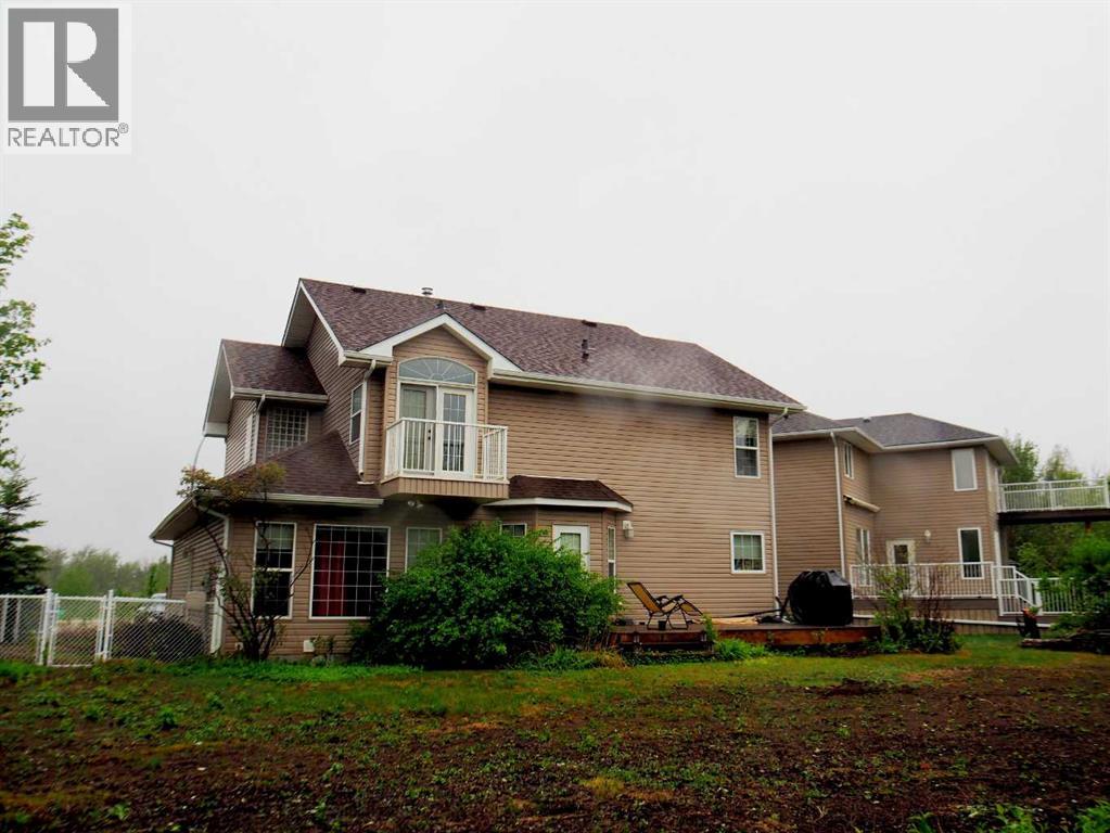 6 Spruce Close, Lacombe, Alberta  T4L 2L3 - Photo 11 - A2317366