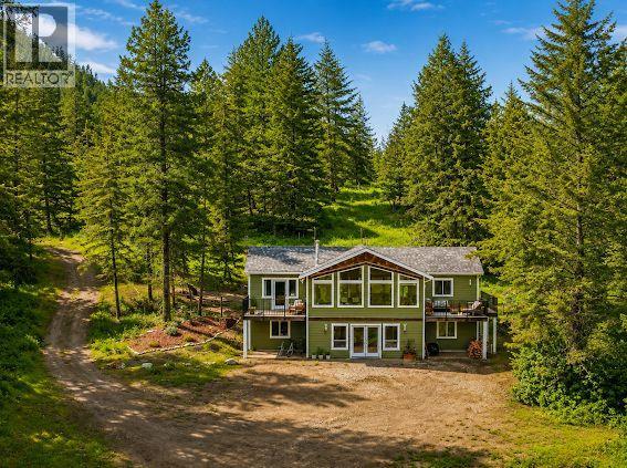 189 Rylin Road, Lumby, British Columbia  V0E 2G1 - Photo 1 - 10389839