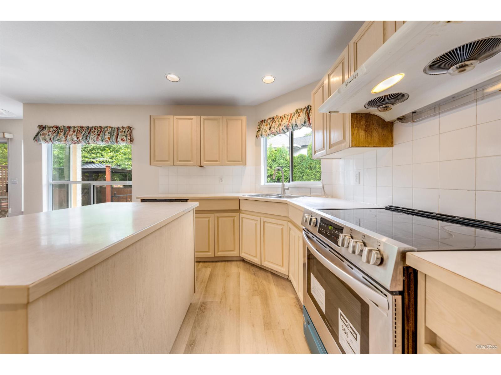16042 108a Avenue, Surrey, British Columbia  V4N 1P1 - Photo 7 - R3132462