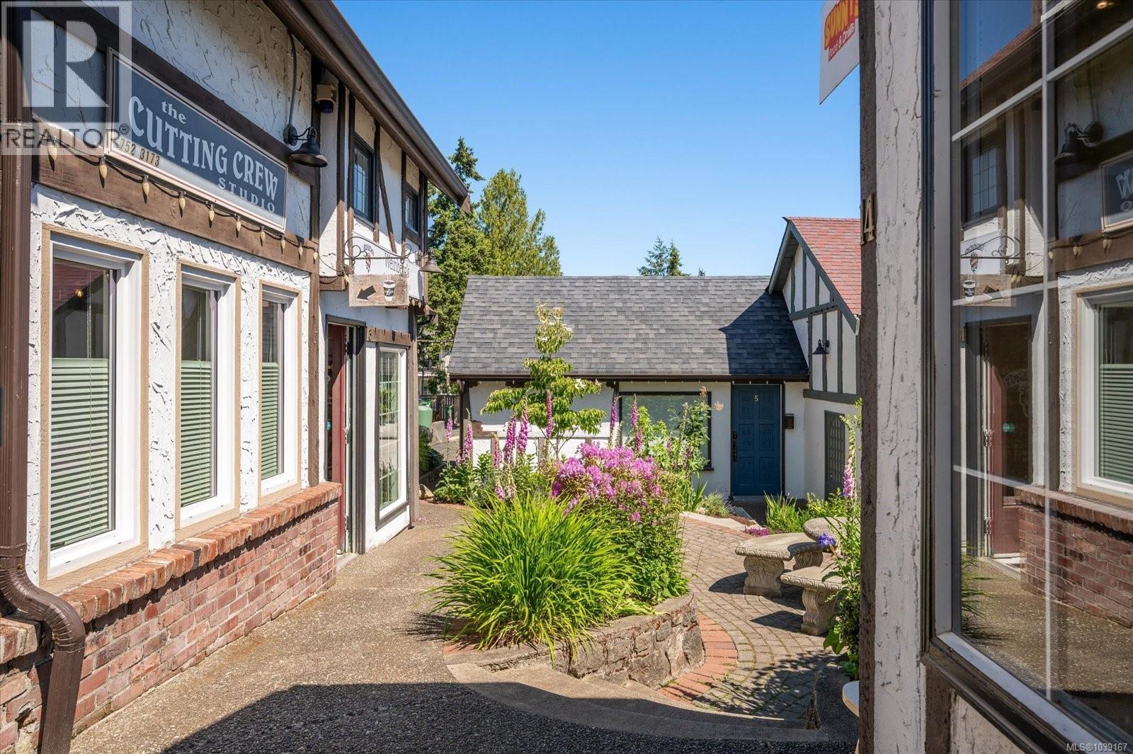 14&15 221 Second Ave W, Qualicum Beach, British Columbia  V9K 2S5 - Photo 10 - 1039167