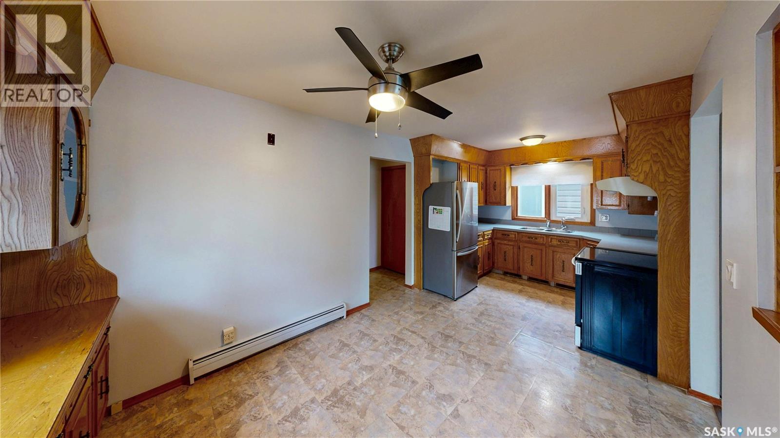 2133 Broder Street, Regina, Saskatchewan  S4N 3S5 - Photo 10 - SK038400