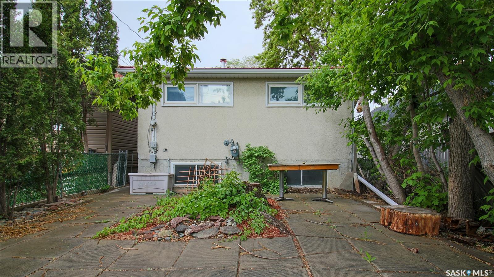 2133 Broder Street, Regina, Saskatchewan  S4N 3S5 - Photo 38 - SK038400