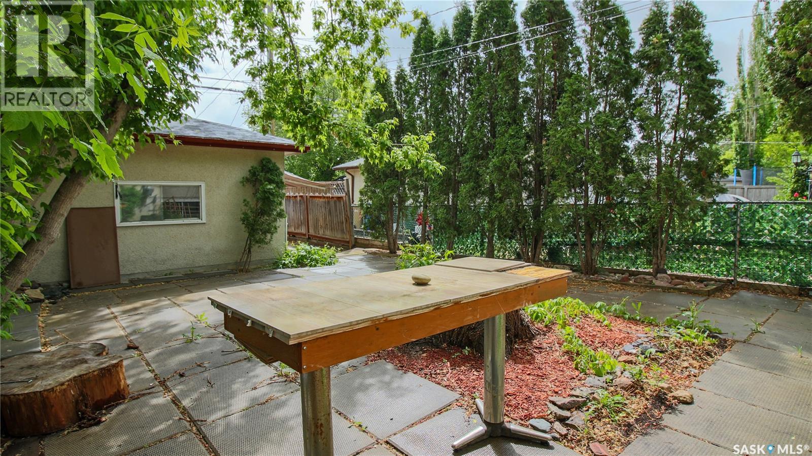 2133 Broder Street, Regina, Saskatchewan  S4N 3S5 - Photo 39 - SK038400