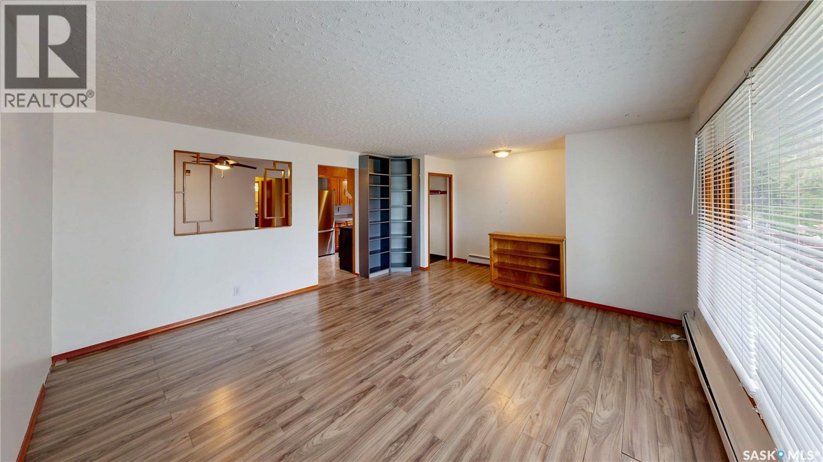 2133 Broder Street, Regina, Saskatchewan  S4N 3S5 - Photo 4 - SK038400