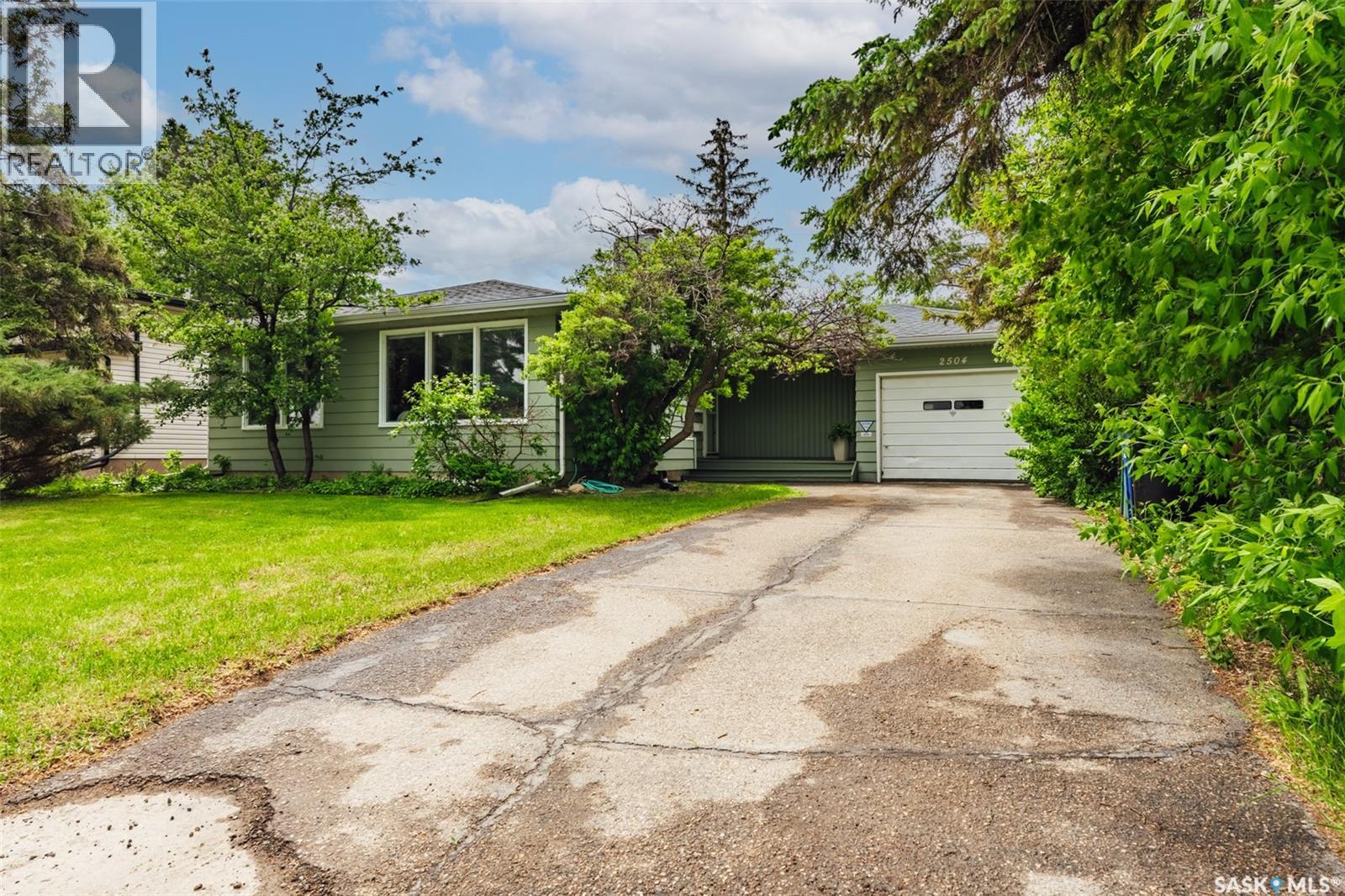2504 14th STREET NE, Saskatoon, Saskatchewan