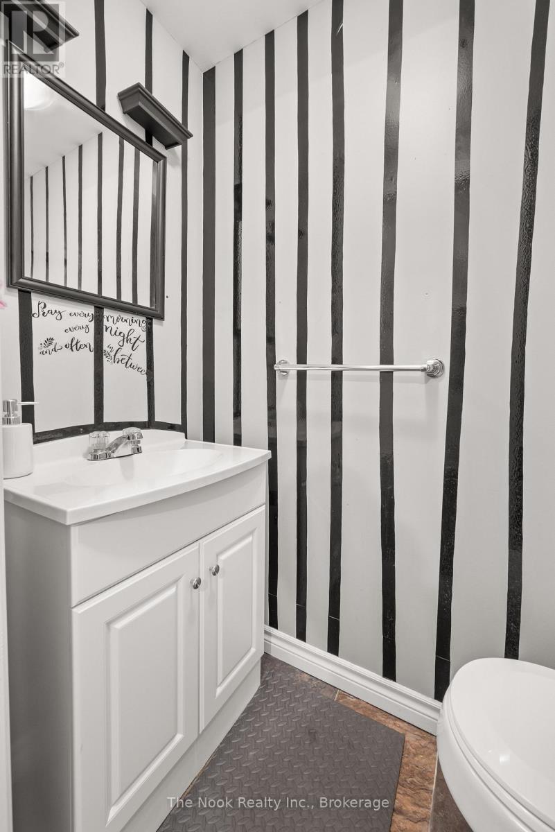 2678 Trulls Road S, Clarington, Ontario  L1E 2Y5 - Photo 8 - E13246286