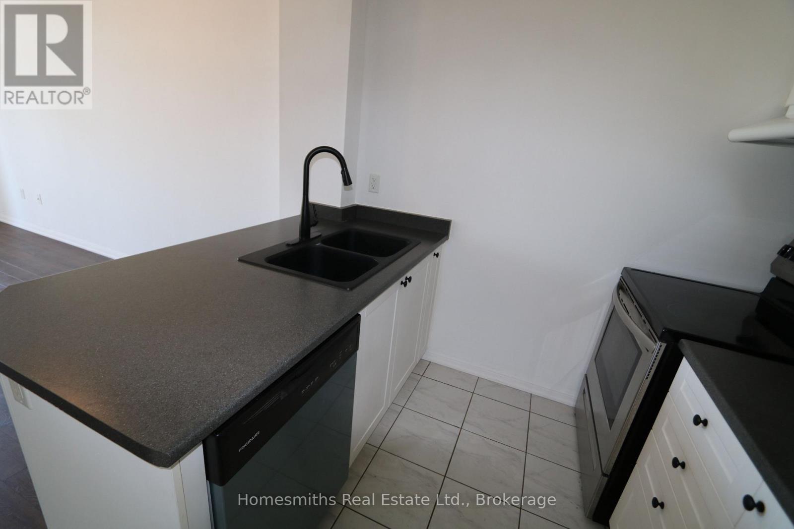 314 - 80 Aspen Springs Drive, Clarington, Ontario  L1C 0V4 - Photo 16 - E13246288
