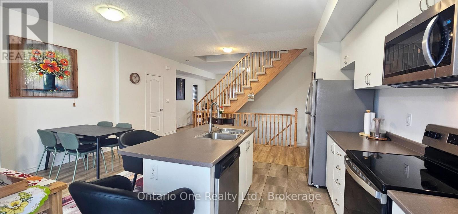 24 Surf Drive, Wasaga Beach, Ontario  L9Z 0J4 - Photo 6 - S13246266