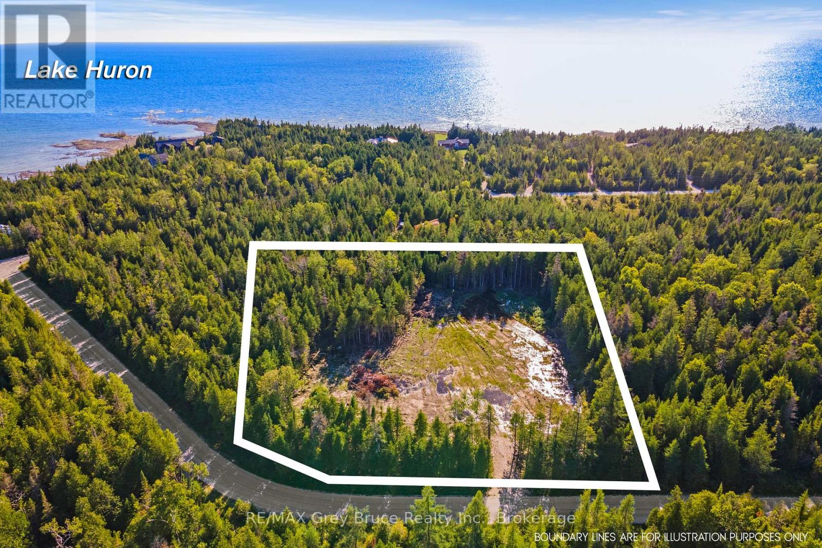 30 HURON PARK ROAD, Northern Bruce Peninsula, Ontario
