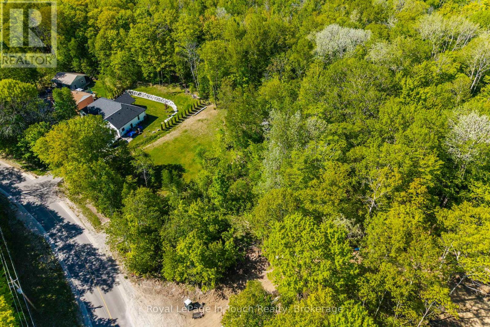 1536 Champlain Road, Tiny, Ontario  L9M 0C1 - Photo 4 - S13163222