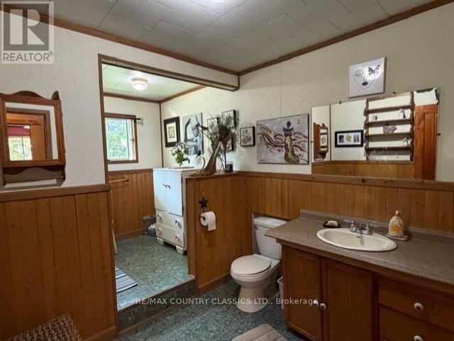 319 East Lake Road, Hastings Highlands, Ontario  K0L 2S0 - Photo 10 - X13246238