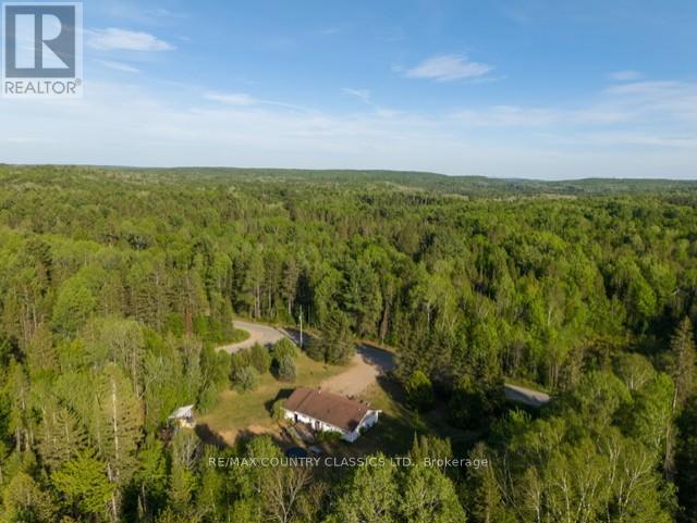 319 East Lake Road, Hastings Highlands, Ontario  K0L 2S0 - Photo 13 - X13246238