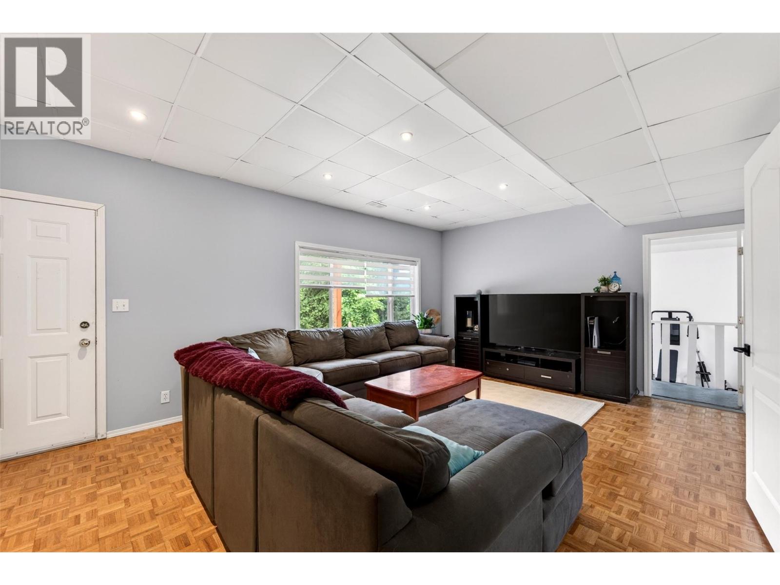 604 Innes Street W, Nelson, British Columbia  V1L 3J3 - Photo 34 - 10390315