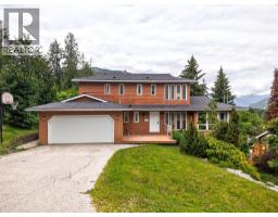 604 Innes Street W, Nelson, British Columbia