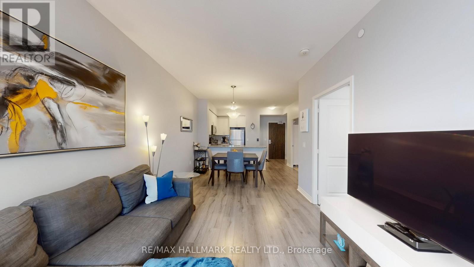 910 - 349 Rathburn Road W, Mississauga, Ontario  L5B 0G9 - Photo 11 - W12723360