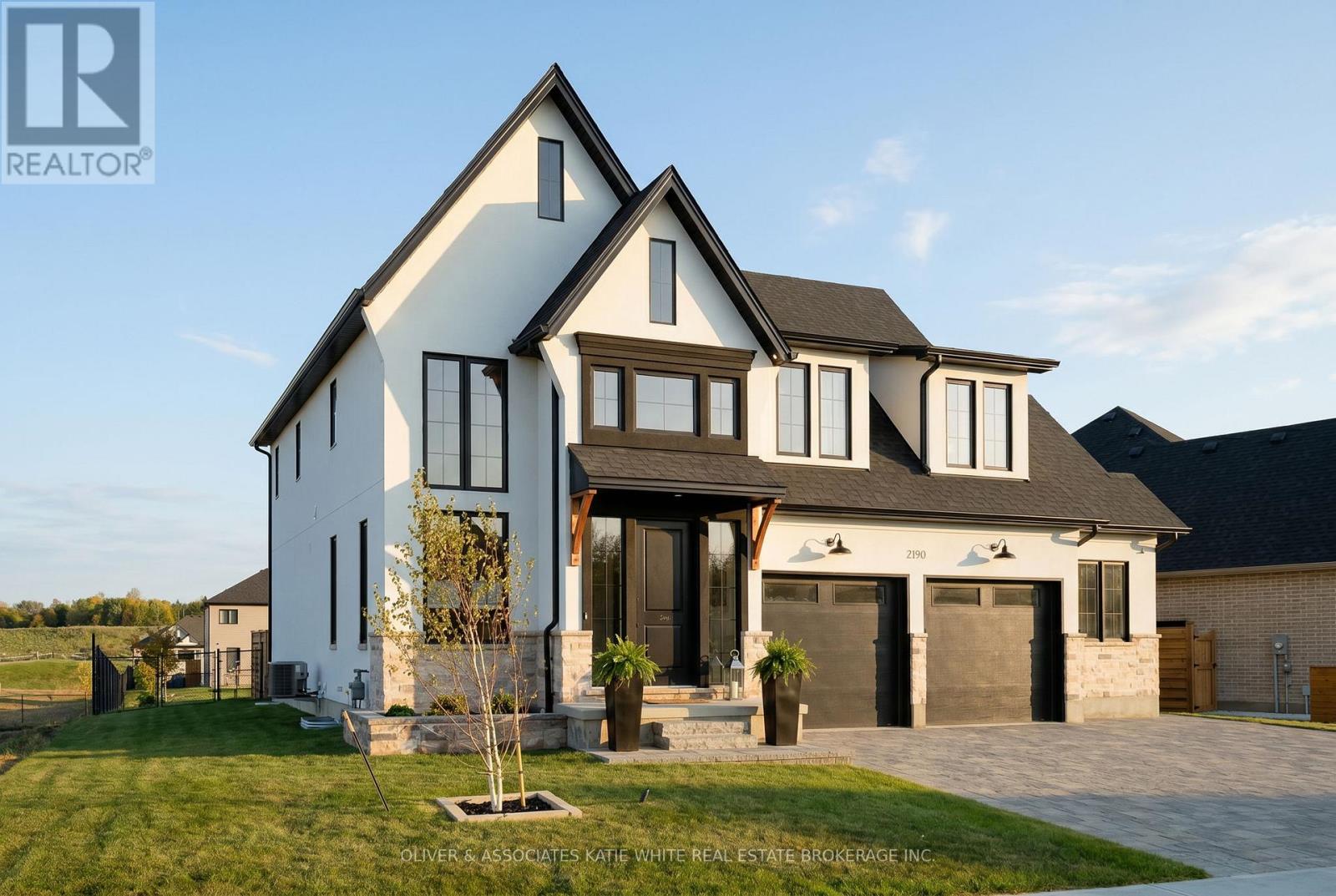 2190 LINKWAY BOULEVARD, London South, Ontario