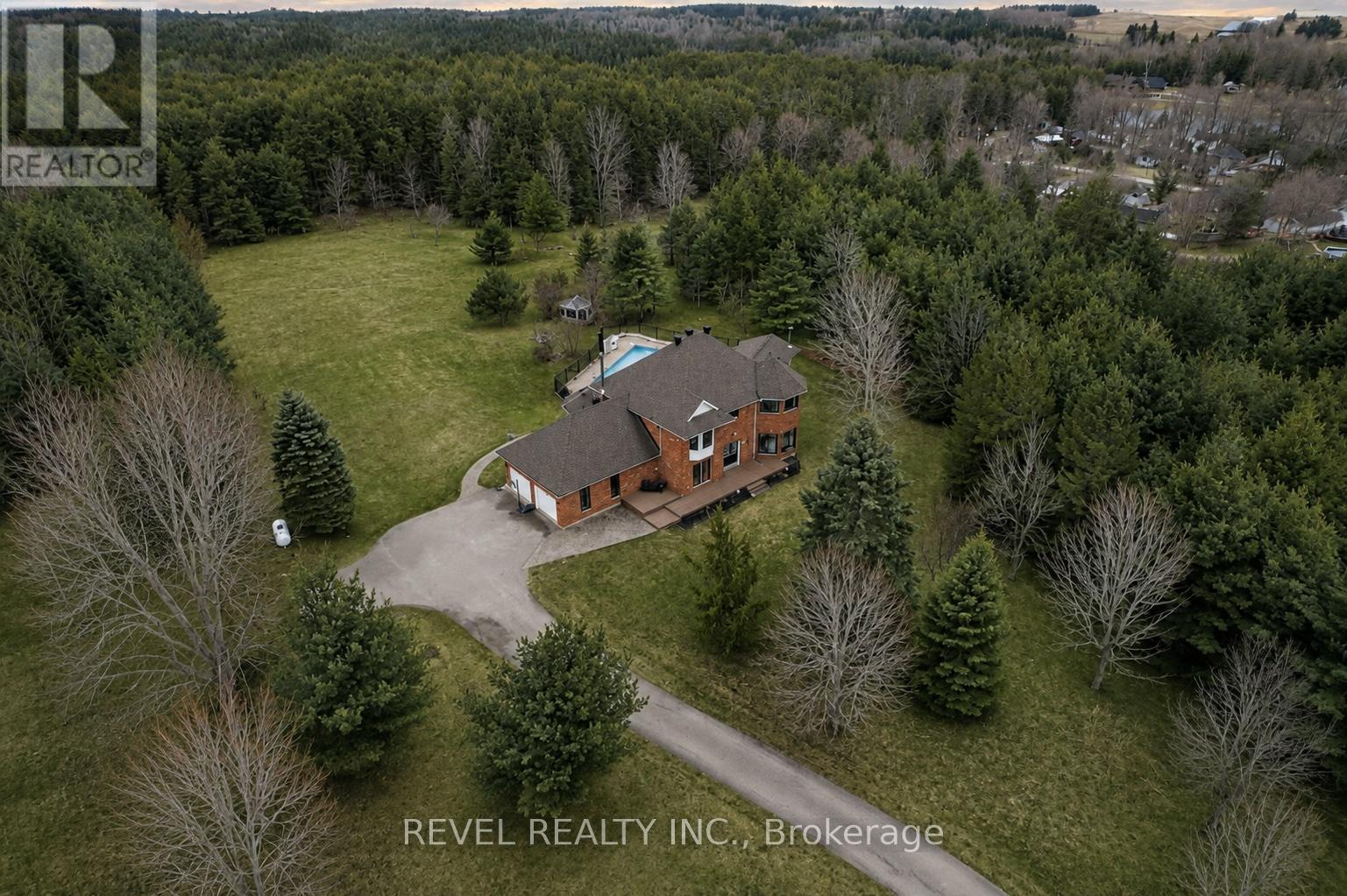 9343 Wellington 22 Road, Erin, Ontario  N0B 1Z0 - Photo 2 - X13245890