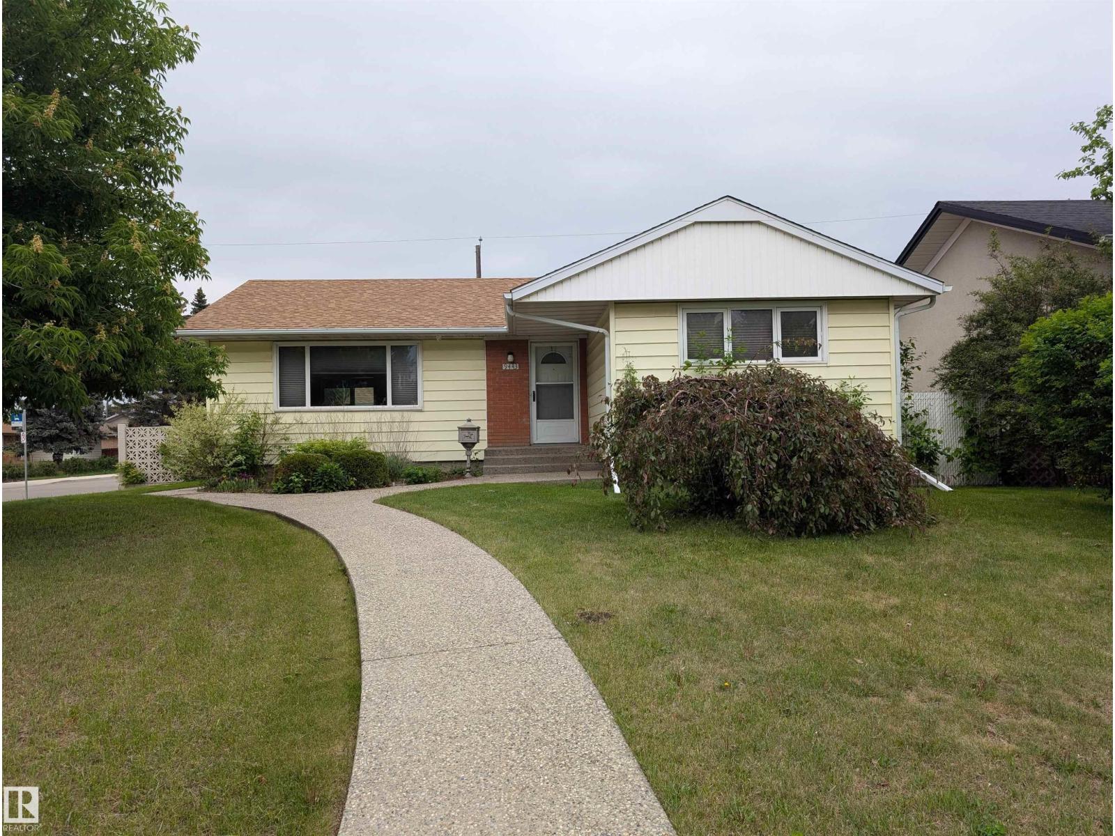 9443 75 St Nw, Edmonton, Alberta  T6C 2H6 - Photo 22 - E4491952