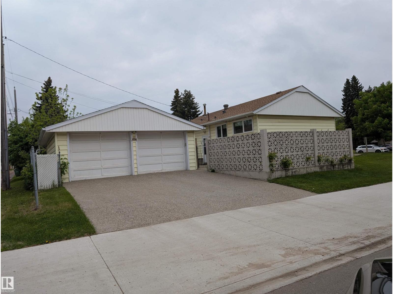 9443 75 St Nw, Edmonton, Alberta  T6C 2H6 - Photo 3 - E4491952