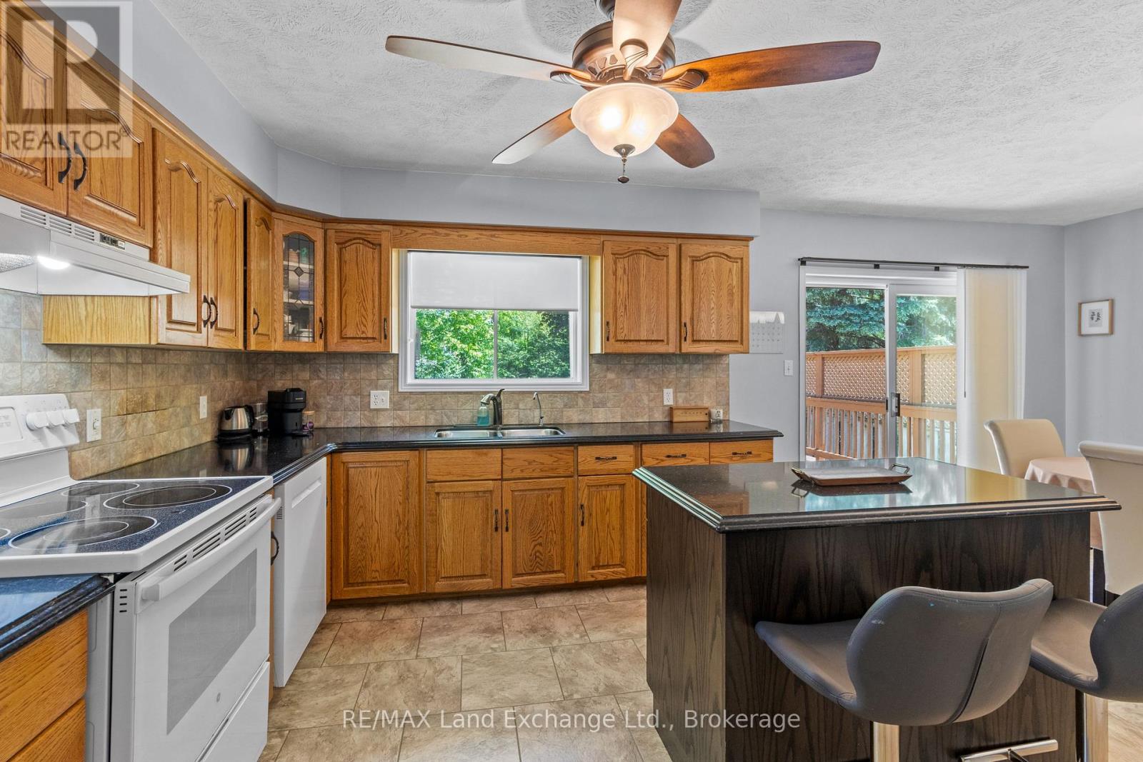 815 Market Street, Saugeen Shores, Ontario  N0H 2C4 - Photo 13 - X13246312