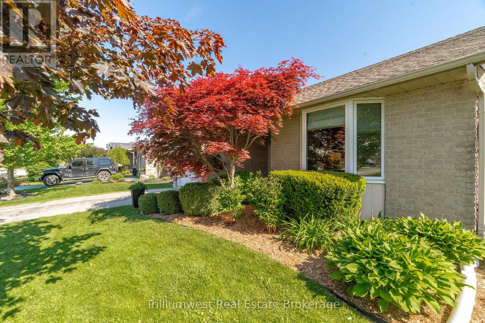 767 Scott Street W, North Perth, Ontario  N4W 1J5 - Photo 2 - X13246334