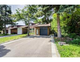 272 MCNICOLL AVENUE, Toronto, Ontario