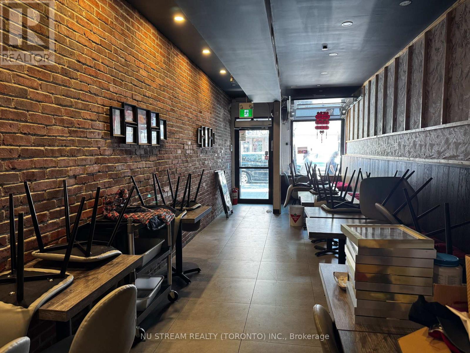 515 Bloor Street W, Toronto, Ontario  M5S 1Y4 - Photo 10 - C13246222