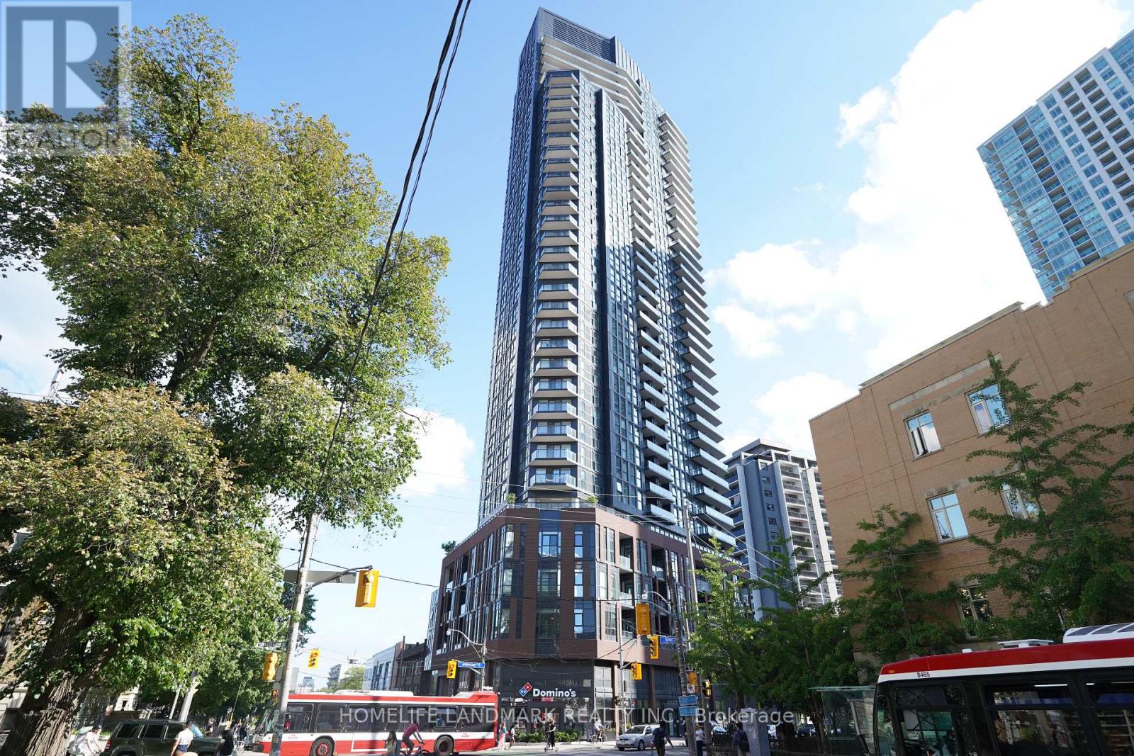 2303 - 159 WELLESLEY STREET E, Toronto, Ontario