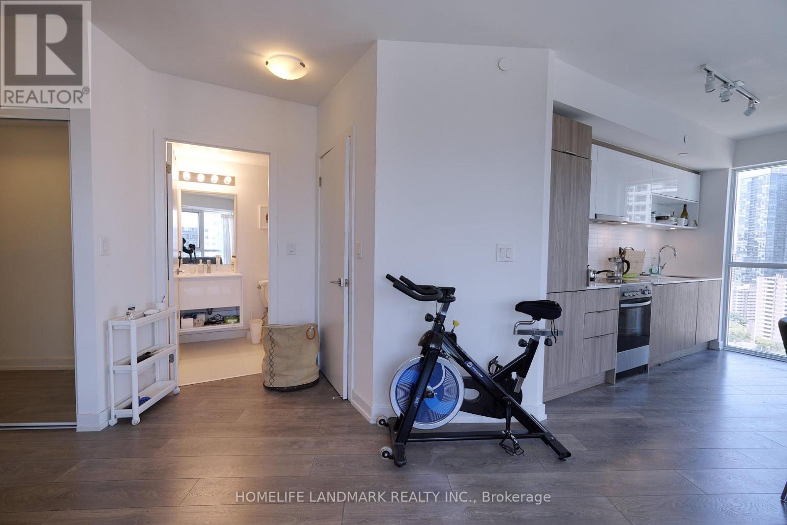 2303 - 159 Wellesley Street E, Toronto, Ontario  M4Y 0H5 - Photo 7 - C13246300